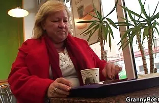 XXX რამდენიმე მისი სპერმის ამონთხვევა მეუღლე